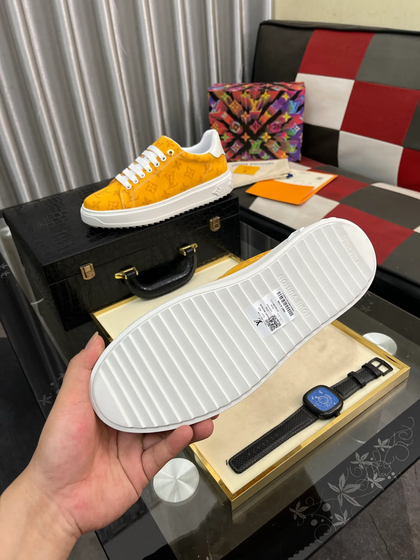 Men's shoes 💰540⌚️⌚️[Louis Vuitton LV] Dad shoes are popular casual sports shoes with outsole, breathable and comfortable, easy to walk, trendy men's versatile fly woven epoxy matching ➕leather lining➕Gucci's popular original outsole, sports and running style, super comfortable. Size 38-445️⃣Colors available